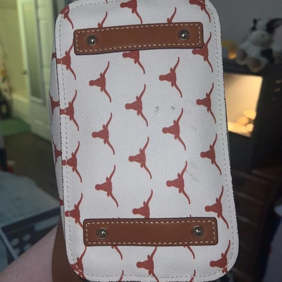 Dooney & Bourke UT Purse - Picture 5 of 5
